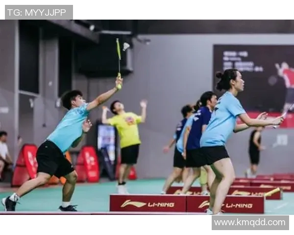 深圳羽毛球队的节奏变革引发热议推动羽毛球运动新发展 深圳羽毛球队的节奏变革引发热议推动羽毛球运动新发展