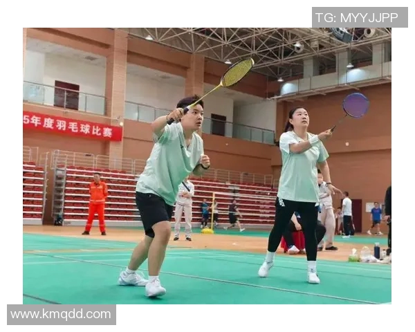 北京羽毛球队总决赛精彩点评展现出强大节奏与团队协作能力 北京羽毛球队总决赛精彩点评展现出强大节奏与团队协作能力