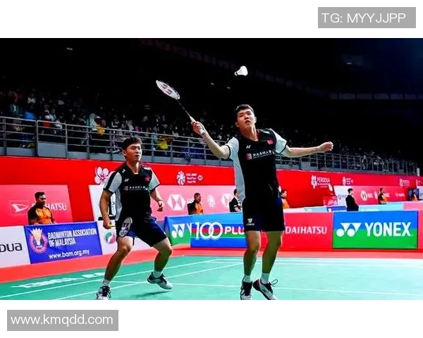 羽毛球战术解析：深入探讨杭州羽毛球队的防守与反击策略