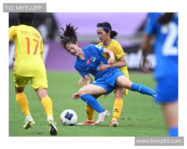 武汉足球队比赛经验引发热议球迷与专家观点交锋