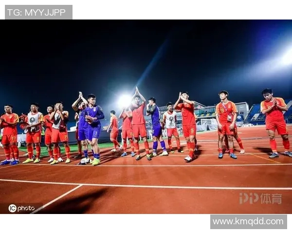 西安足球队技术革新引发热议助力球队崛起与发展 西安足球队技术革新引发热议助力球队崛起与发展