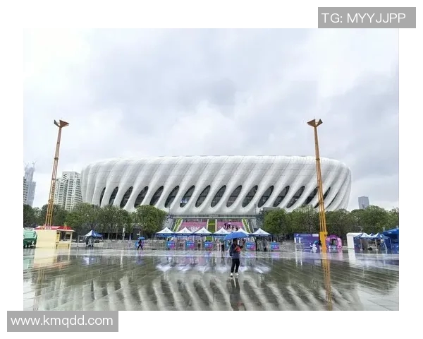 羽毛球的力量与坚持:深入深圳羽毛球队的耐力训练与精神探索 羽毛球的力量与坚持:深入深圳羽毛球队的耐力训练与精神探索